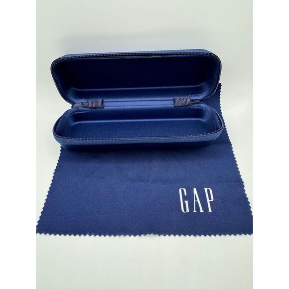 Gap Eyeglass/Sunglass Soft Case With Microfiber Cleaning Cloth - NEW! - Picture 2 of 3